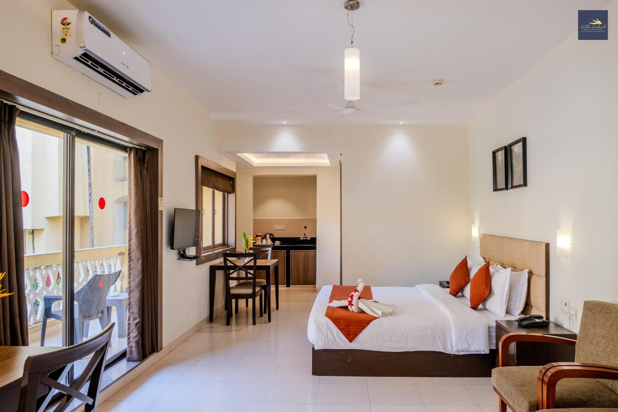 Golden Landmark Green Valley Beach Resort Dona Paula Extérieur photo