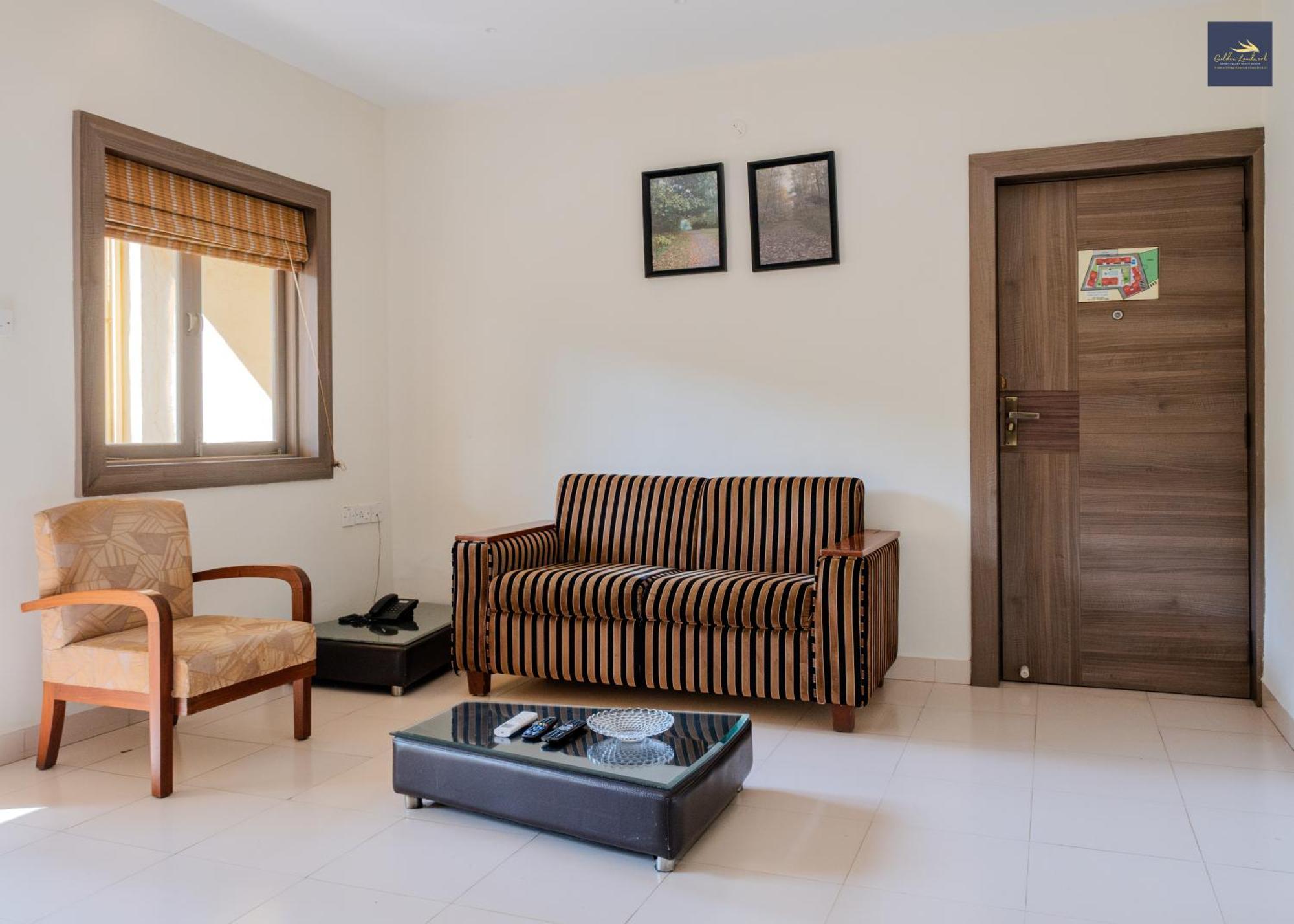 Golden Landmark Green Valley Beach Resort Dona Paula Extérieur photo