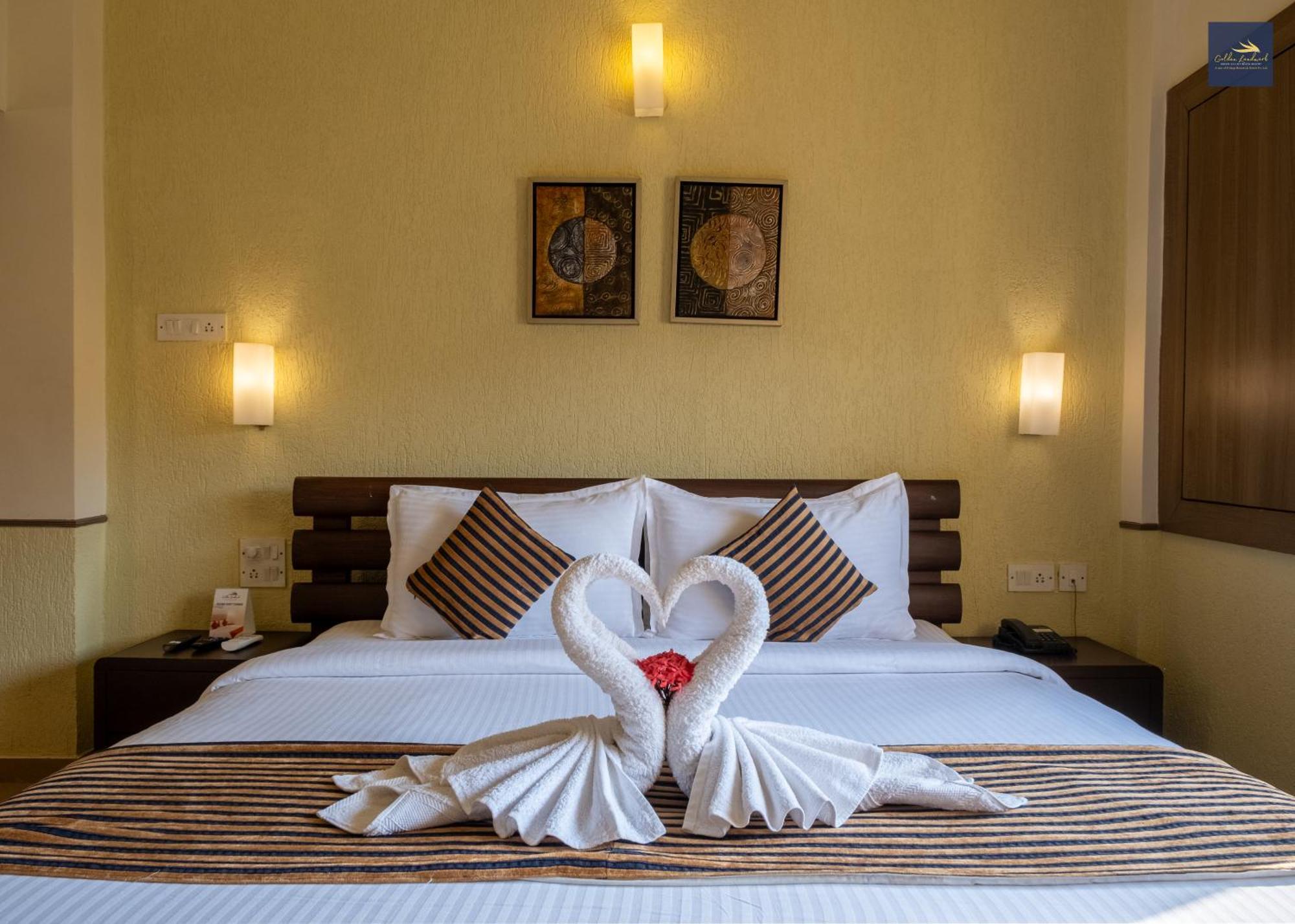 Golden Landmark Green Valley Beach Resort Dona Paula Extérieur photo