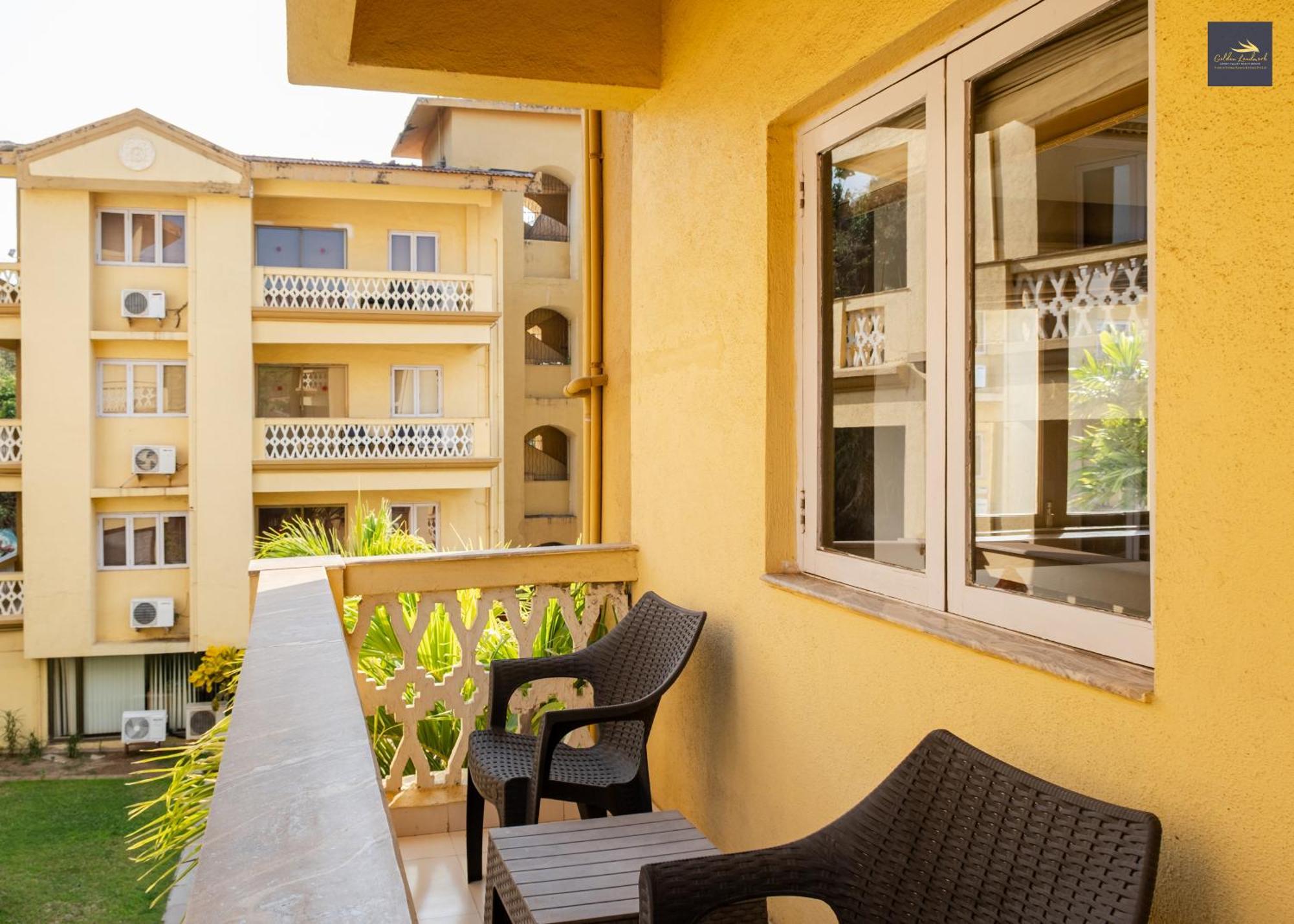 Golden Landmark Green Valley Beach Resort Dona Paula Extérieur photo